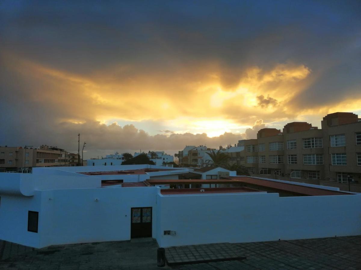 Modern Apartment With Sea Views In Corralejo Exterior foto