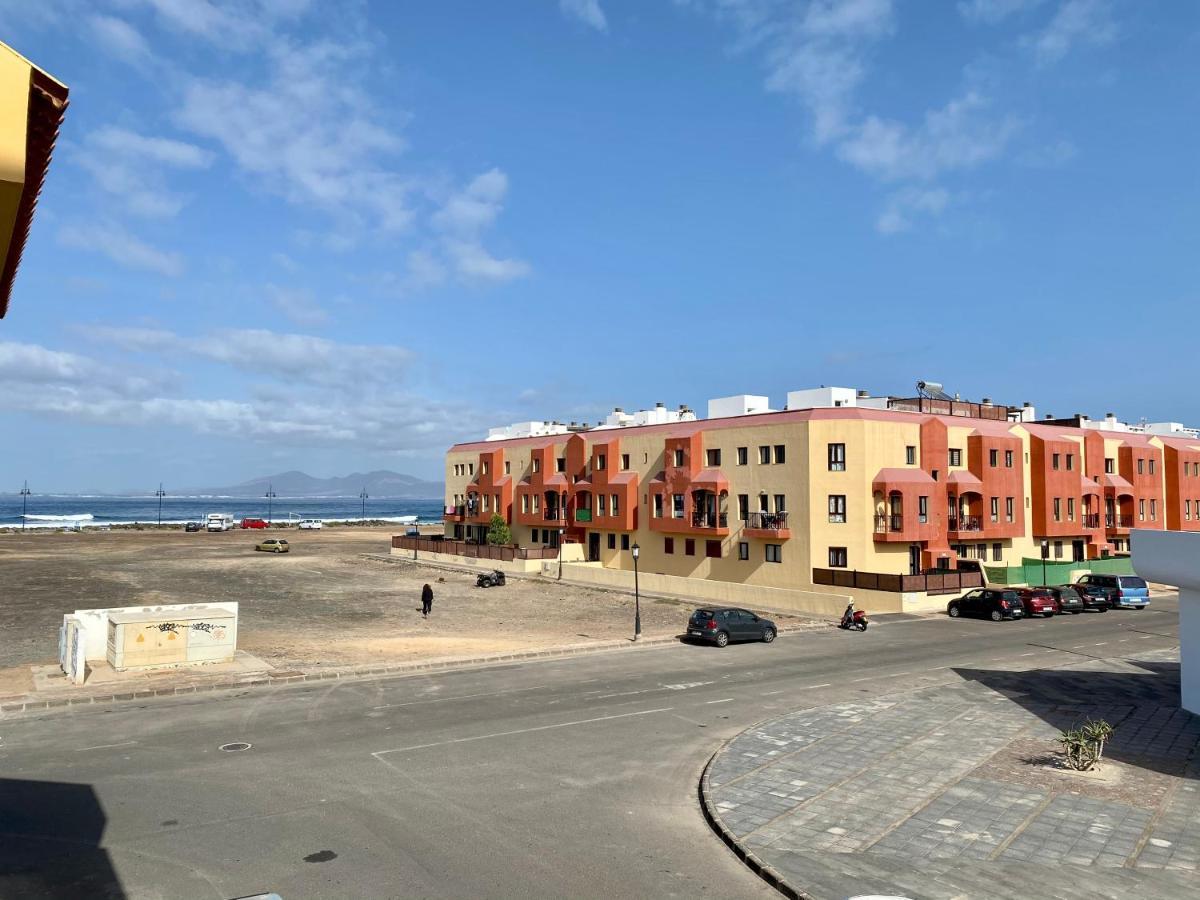 Modern Apartment With Sea Views In Corralejo Exterior foto